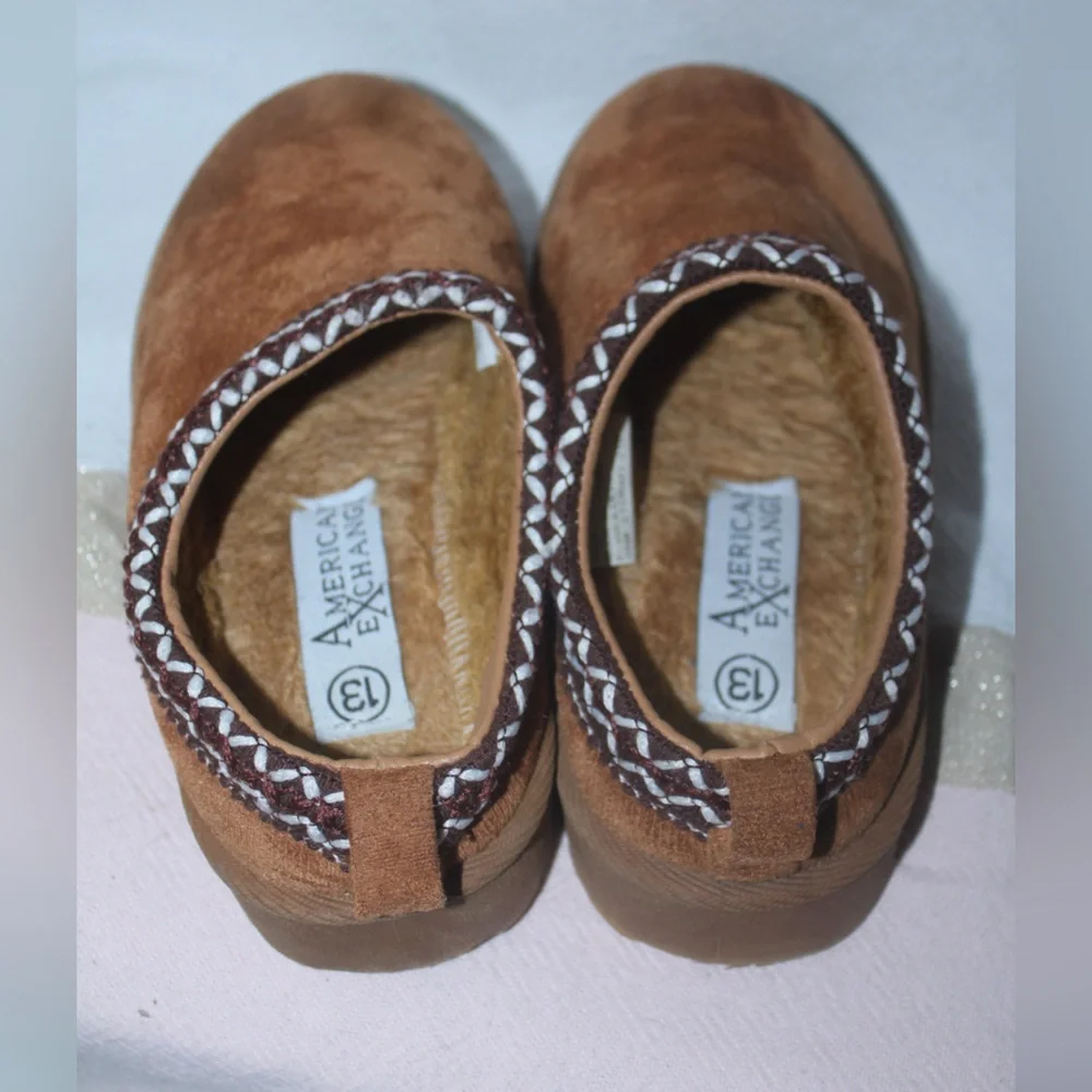 American Exchange Boys 13 M Tan Slip-On Shoes moccasins with Woven Trim